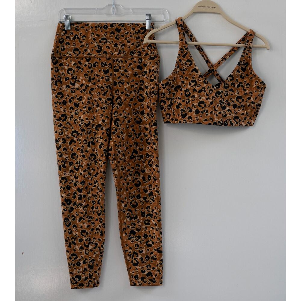 Carbon38 Layered Leopard Metallic High Rise Leggings and Sports Bra Size Medium